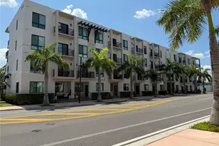 8167 NW 41st St, Doral, FL 33166 - Photo 1