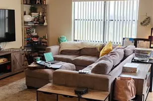 12305 NW 11th Ct, Pembroke Pines, FL 33026 - Photo 11