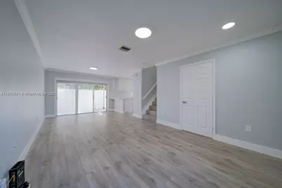 2210 NW 171st #2210, Pembroke Pines, FL 33028 - Photo 7