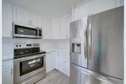 2210 NW 171st #2210, Pembroke Pines, FL 33028 - Photo 15