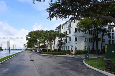 3245 NE 184th St #13203, Aventura, FL 33160 - Photo 41