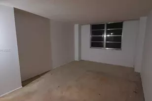 251 174th St, Sunny Isles Beach, FL 33160 - Photo 25