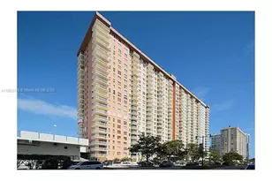 251 174th St, Sunny Isles Beach, FL 33160 - Photo 33