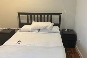 741 15th St, Miami Beach, FL 33139 - Photo 5