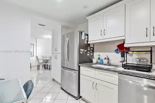 9511 Collins Ave, Surfside, FL 33154 - Photo 13