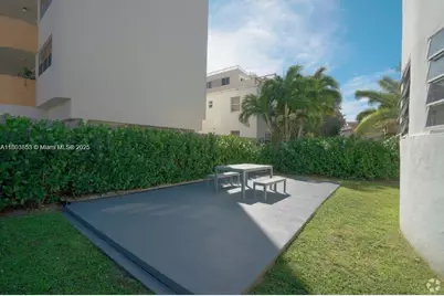 420 78th #5, Miami Beach, FL 33141 - Photo 7