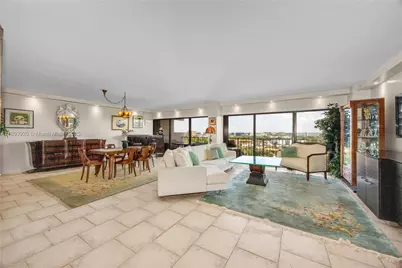 1800 NE 114th St #1102, Miami, FL 33181 - Photo 3