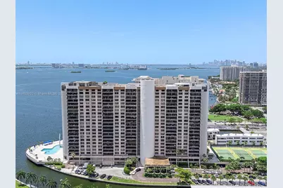 1800 NE 114th St #1102, Miami, FL 33181 - Photo 1
