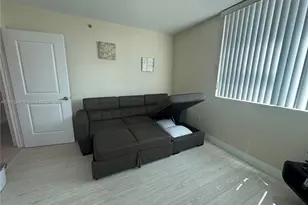 2641 N Flamingo Rd, Sunrise, FL 33323 - Photo 51