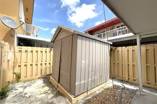 3562 W 80th St, Hialeah, FL 33018 - Photo 27