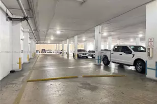 13499 Biscayne Blvd, North Miami, FL 33181 - Photo 27