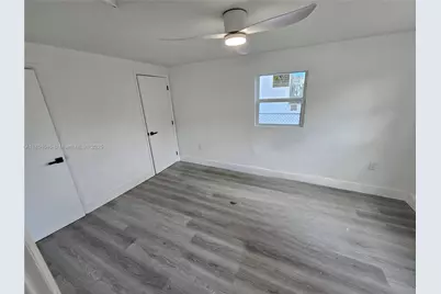 1044 NW 64th St, Miami, FL 33150 - Photo 3