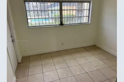 220 SW 9th Ave #117, Hallandale Beach, FL 33009 - Photo 9