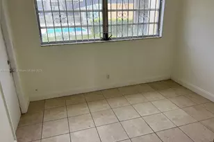 220 SW 9th Ave, Hallandale Beach, FL 33009 - Photo 9