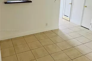 220 SW 9th Ave, Hallandale Beach, FL 33009 - Photo 5