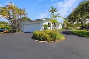 17640 SW 84th Ct, Palmetto Bay, FL 33157 - Photo 5