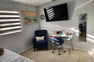 812 Lake McGregor Dr, Fort Myers, FL 33919 - Photo 9