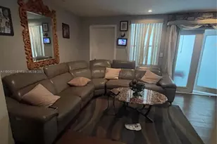 2724 Cleveland St, Hollywood, FL 33020 - Photo 11