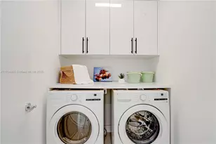 1805 NW 22nd Ct, Miami, FL 33125 - Photo 29