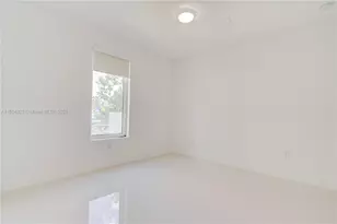 1805 NW 22nd Ct, Miami, FL 33125 - Photo 35