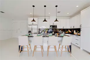 1805 NW 22nd Ct, Miami, FL 33125 - Photo 17