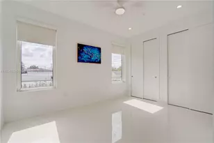 1805 NW 22nd Ct, Miami, FL 33125 - Photo 21