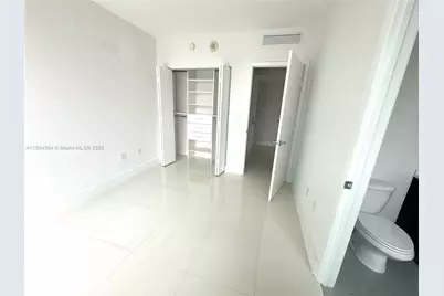 92 SW 3rd St #1605, Miami, FL 33130 - Photo 13