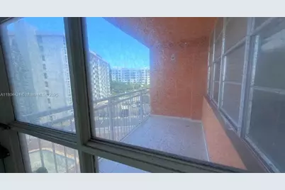 2025 NE 164th St #506, North Miami Beach, FL 33162 - Photo 9