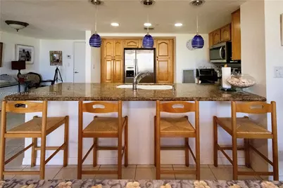 2555 Collins Ave #308, Miami Beach, FL 33140 - Photo 5