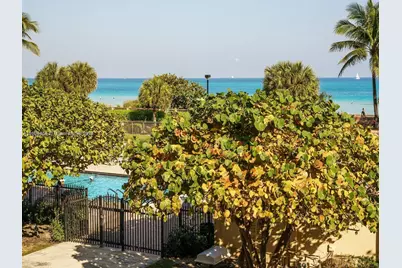 2555 Collins Ave #308, Miami Beach, FL 33140 - Photo 3