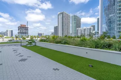 665 NE 25th St #405, Miami, FL 33137 - Photo 39