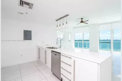 665 NE 25th St #405, Miami, FL 33137 - Photo 5