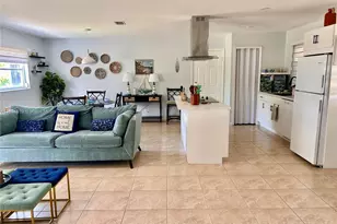 818 Lake McGregor Dr, Fort Myers, FL 33919 - Photo 25