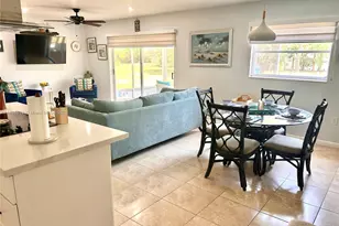 818 Lake McGregor Dr, Fort Myers, FL 33919 - Photo 23