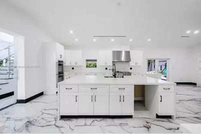 5121 SW 210th Ter, Southwest Ranches, FL 33332 - Photo 11