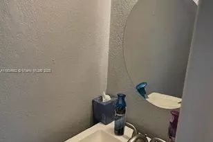 8340 NW 8th St, Miami, FL 33126 - Photo 7