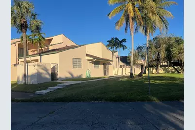 9195 Fontainebleau Blvd #6, Miami, FL 33172 - Photo 3