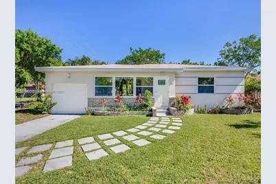 1231 N 16th Ct, Hollywood, FL 33020 - Photo 3