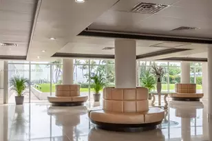 5005 Collins Ave, Miami Beach, FL 33140 - Photo 15