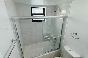 1530 SW 2nd St, Miami, FL 33135 - Photo 15