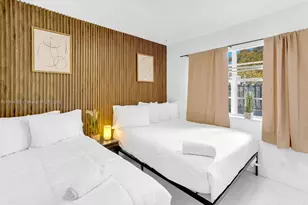 421 W Pembroke Rd, Hallandale Beach, FL 33009 - Photo 15