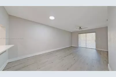 15805 W Waterside Cir #202, Sunrise, FL 33326 - Photo 7