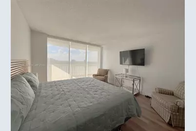 1000 W Island Blvd #2412, Aventura, FL 33160 - Photo 17