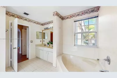 15141 SW 46th St, Miramar, FL 33027 - Photo 13