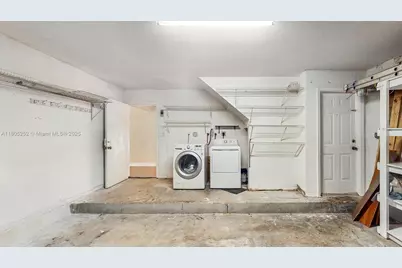 15141 SW 46th St, Miramar, FL 33027 - Photo 17