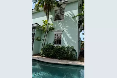1812 SW 10th Ave, Fort Lauderdale, FL 33315 - Photo 13