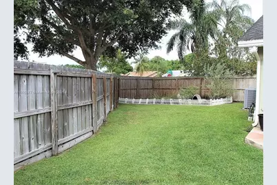 19663 Hampton Dr, Boca Raton, FL 33434 - Photo 31