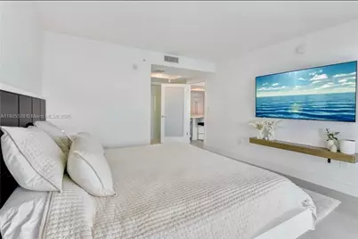 1800 N Bayshore Dr #3707, Miami, FL 33132 - Photo 11