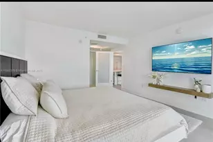 1800 N Bayshore Dr, Miami, FL 33132 - Photo 11