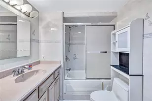 401 Poinciana Dr, Sunny Isles Beach, FL 33160 - Photo 37